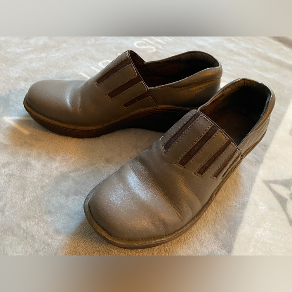 Bionica Leather Clogs